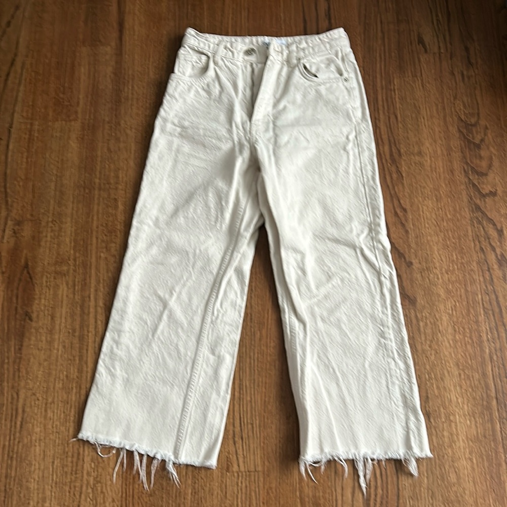 Zara distressed her wide leg pants